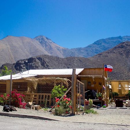 Astro Camping Elqui Experience Hotel Vicuna Exterior photo