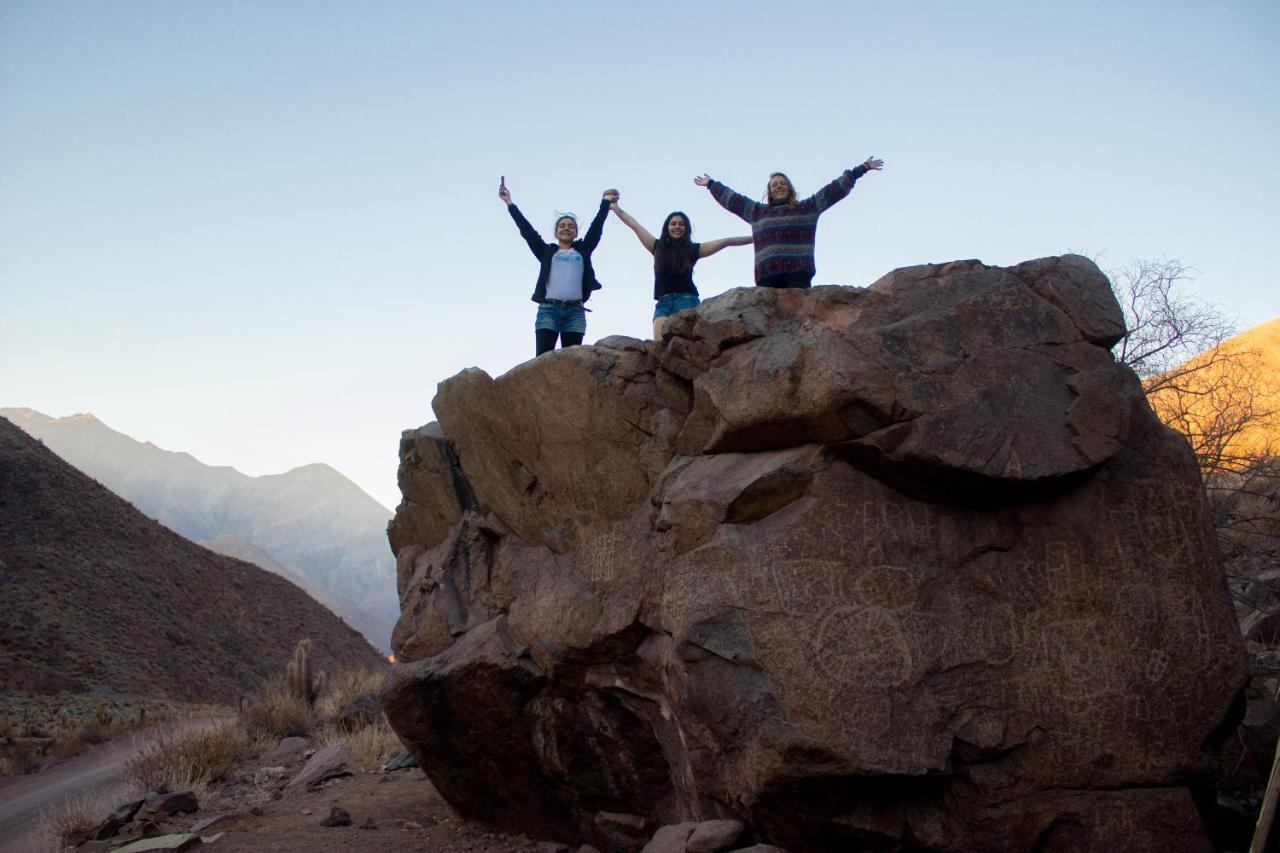 Astro Camping Elqui Experience Hotel Vicuna Exterior photo